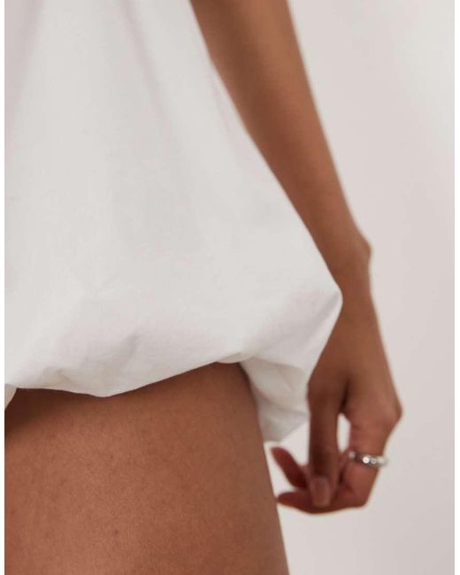 Gina Tricot White Mini Bubble Shorts
