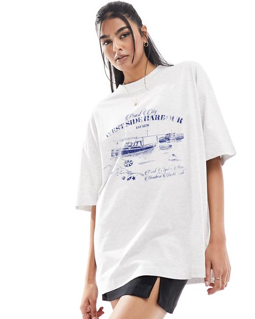 Camiseta gris hielo jaspeado extragrande con estampado gráfico ASOS de color White