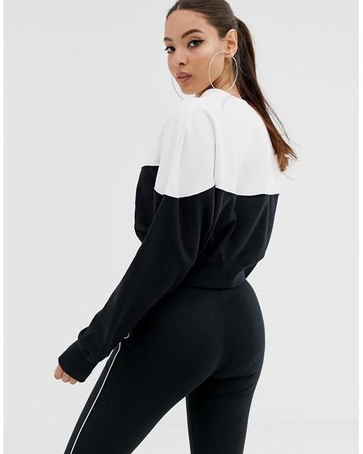 Nike heritage colour block crew sweatshirt clearance