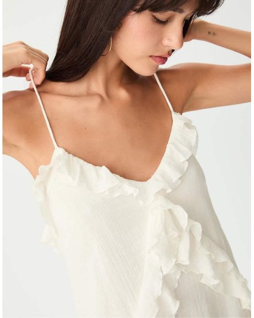 Stradivarius Korte Jurk Met Bandjes En Ruches in het White