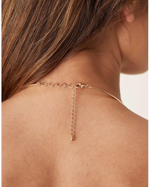 ASOS Natural – e, eng anliegende torque-halskette mit großem muschelanhänger