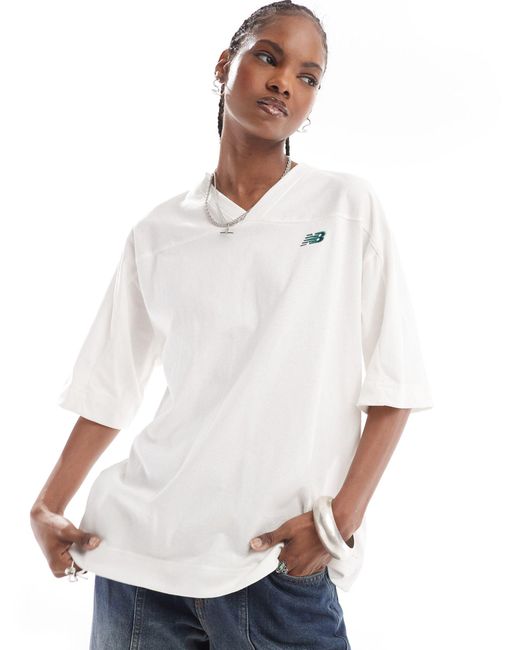 Sportswear greatest hits - t-shirt sporco di New Balance in White