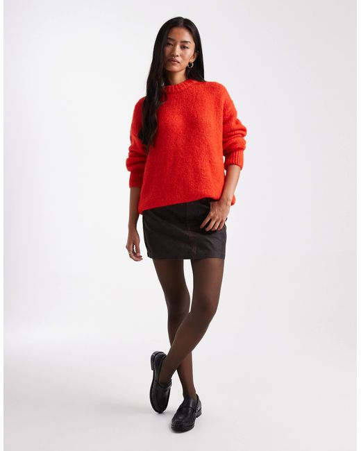 Pull oversize à col ras ASOS en coloris Red