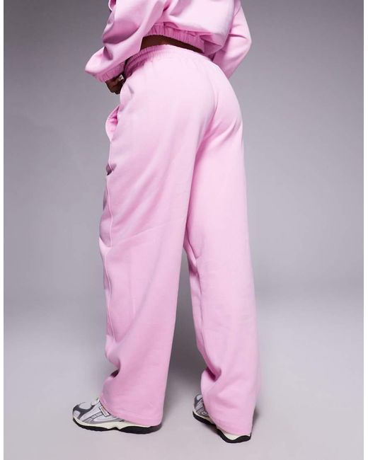 ASOS Weekend Collective in het Pink