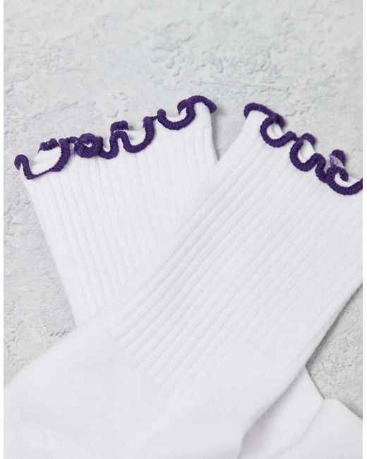 4505 White 2 Pack Non Slip Grip Lettuce Edge Pilates Crew Socks