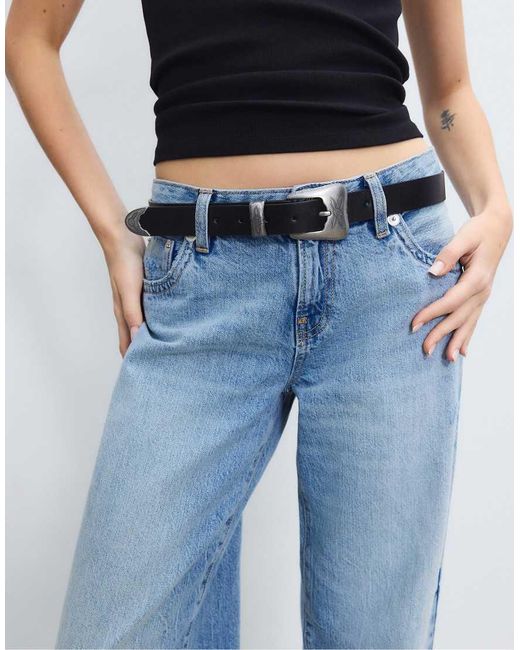 Stradivarius White Basic Cowboy Buckle Belt