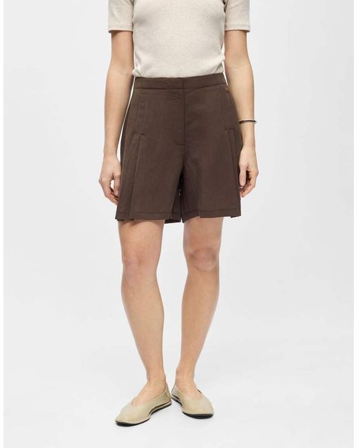 Object Natural Shorts