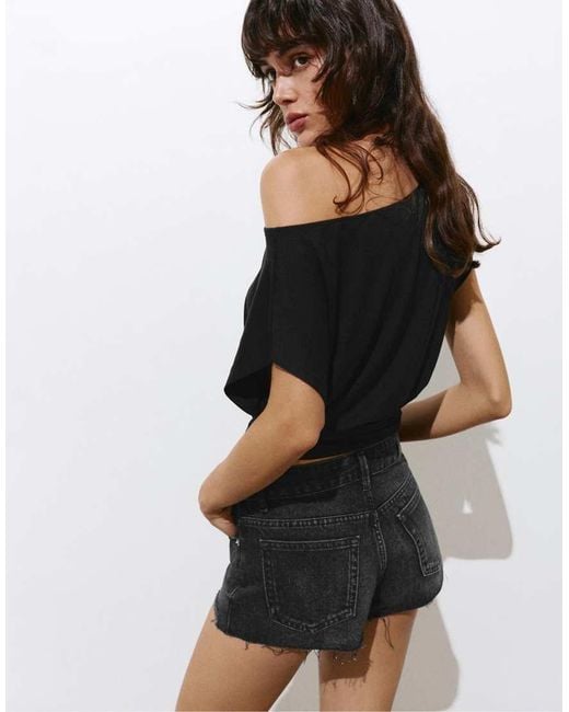 Pull&Bear Black Mini Ripped Denim Shorts
