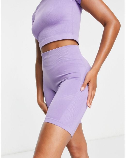 ASOS 4505 Synthetic Seamless legging Short With Sculpting Detail in