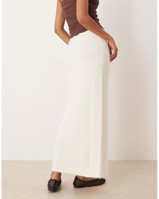 Glamorous Natural Loose Fit Knitted Maxi Skirt