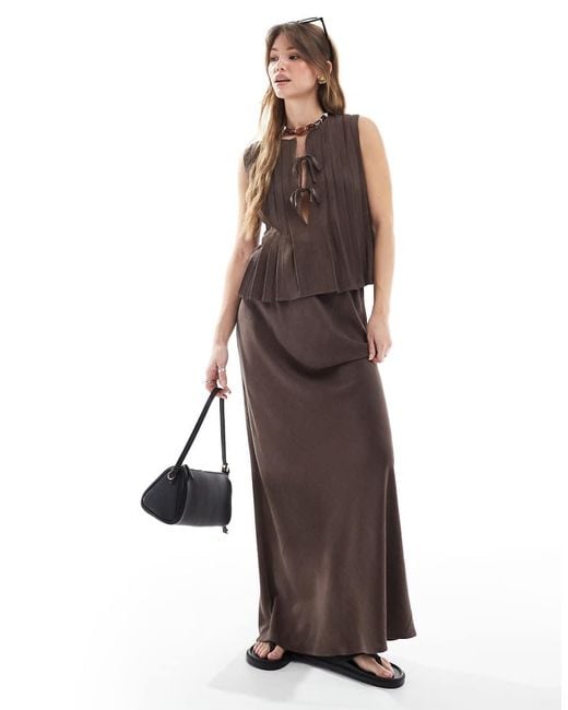 4th & Reckless Brown Linen Blend Pleat Detail Tie Front Top Co-ord