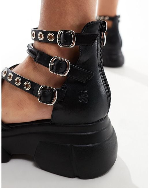 Koi Footwear Black Koi dark writings – klobige riemchensandalen