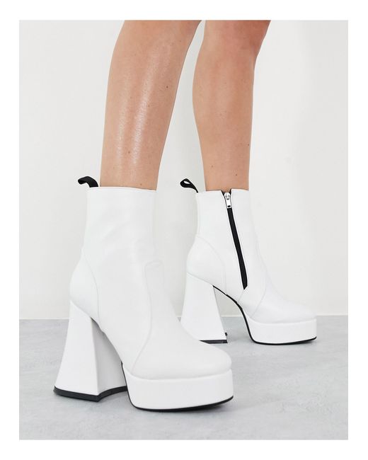 LAMODA Flare Heeled Platform Boots in White - Lyst