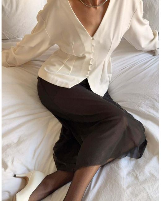 NA-KD White Tailored Fitted Button Front Blouse