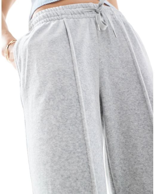 Stradivarius White – velours-jogginghose