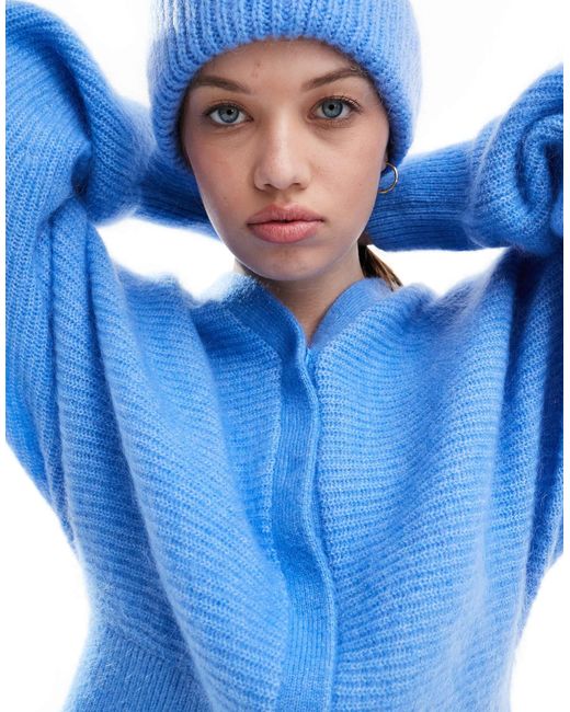 & Other Stories Blue – flauschige strickjacke aus mohair- und wollmischung
