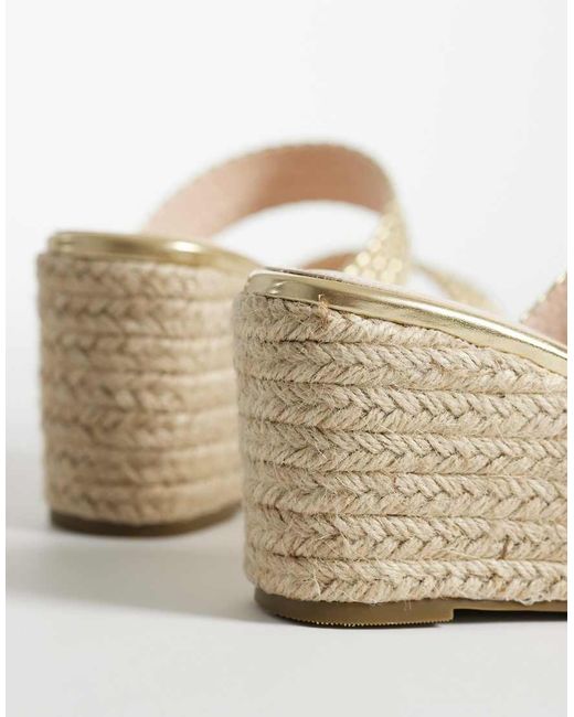 Callen di Raid in White