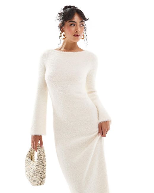 Pretty Lavish White – midaxikleid aus flauschigem strick