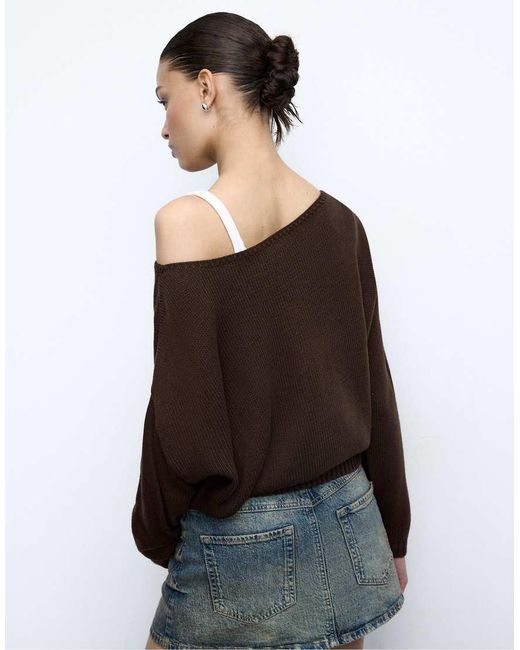 Stradivarius White Asymmetric Star Knitted Jumper