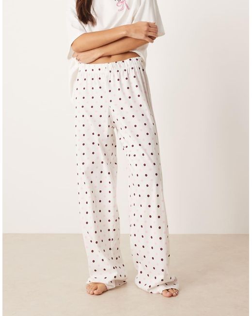 Pigiama Con Grafica "Girls Night" Composto Da T-Shirt Oversize E Pantaloni di ASOS in Natural
