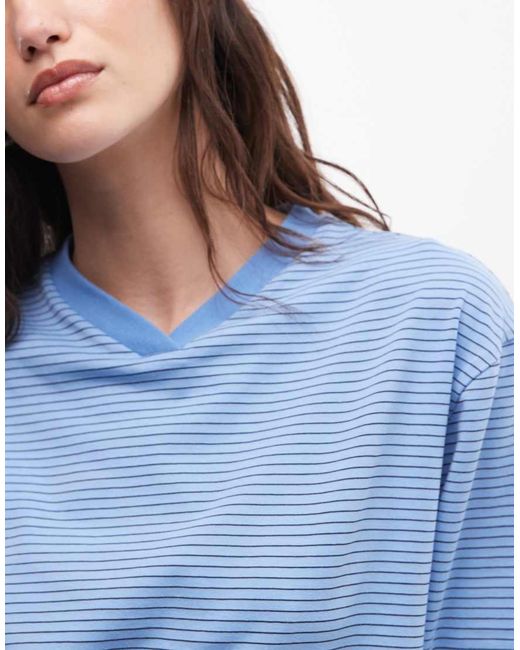 Reclaimed Vintage Blue High V Neck Sleeve