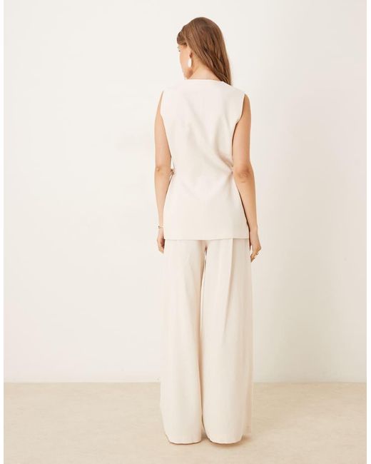 Pantalones Blanco Con Lazada En La Cintura Entallada De Mezcla De Lino De (Parte De Un Conjunto) ASOS de color Natural