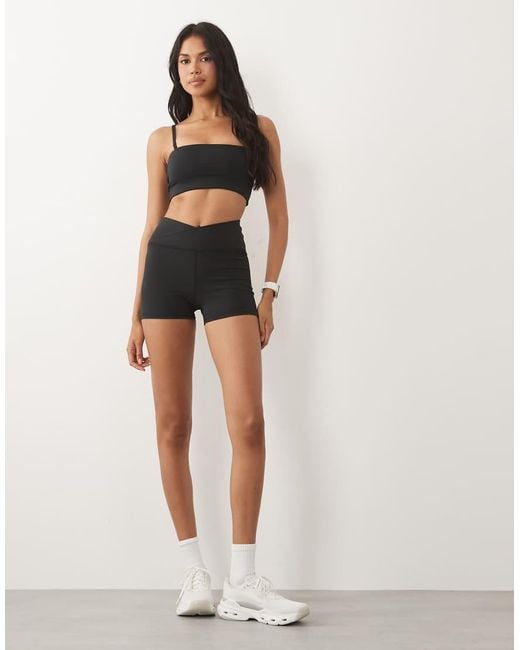 4505 Active Licht Ondersteunende Bandeau Sport-Bh Met Afneembare Bandjes in het Black