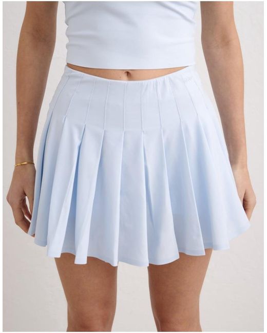 Aura di Aim'n in White