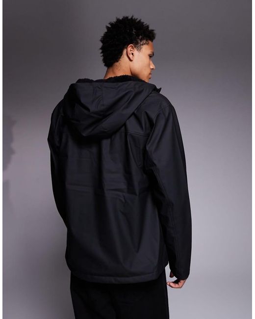 Chaqueta Negra Con Acabado Engomado Y Forro De Borreguito De ASOS de hombre de color Black