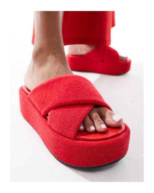 Thunder - sandales à plateforme et brides matelassées croisées - rouge ASOS en coloris Red