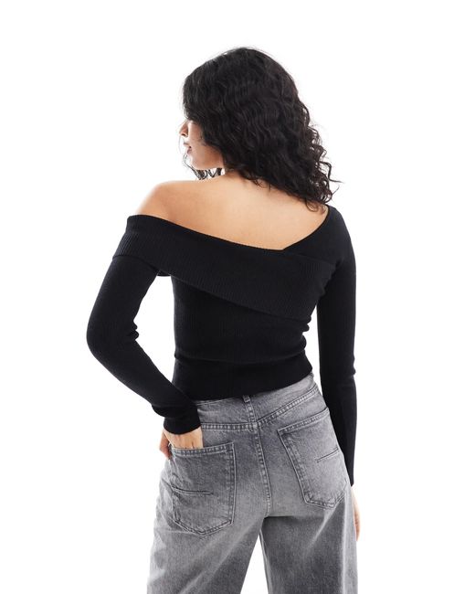 Top asymétrique à manches longues en maille côtelée Miss Selfridge en coloris Black