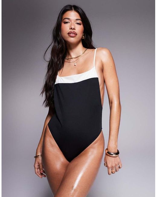 Connie Barely There di ASOS in Blue