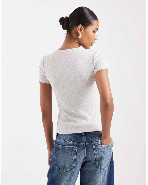 Tommy Hilfiger White Badge Ribbed Slim Fit T-shirt