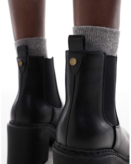 SEQWL Blue Fuzzy Chunky Chelsea Boots