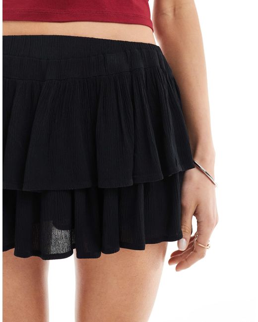 Stradivarius Red – str – mehrlagiger skort