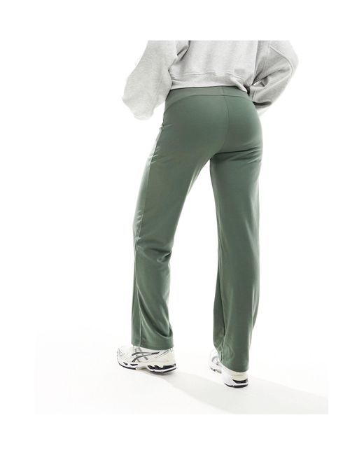 Pantalones verde Mama.licious de color White