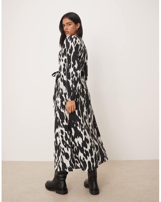 Jdy White Wrap Midaxi Dress