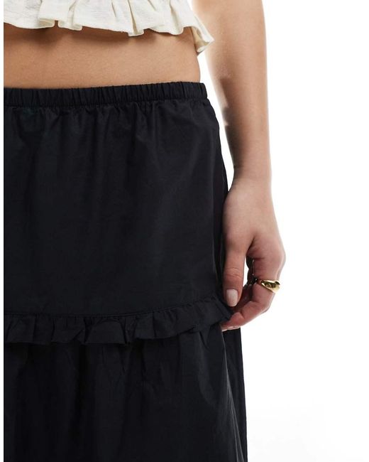 Monki Maxi Rok Met Stroken En Ruches in het White