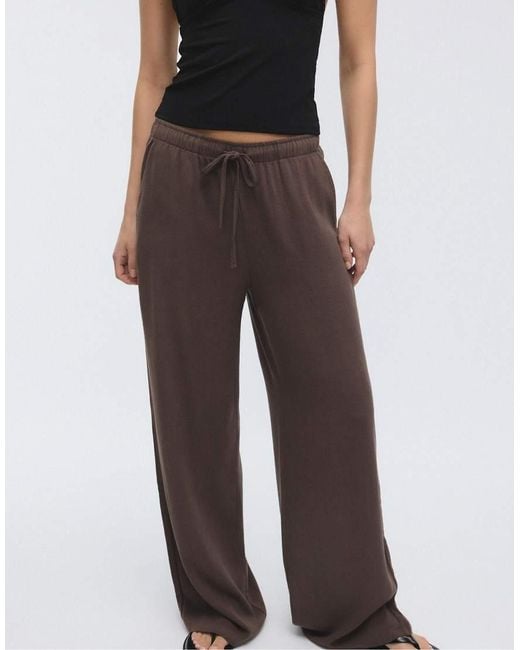 Stradivarius Black Flowing Trousers With Linen