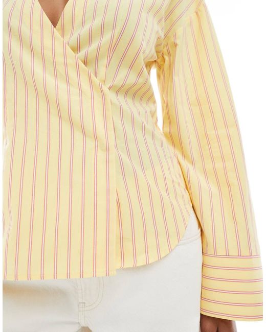 Camicia A Righe Senza Colletto Con Maniche Cocoon di ASOS in White