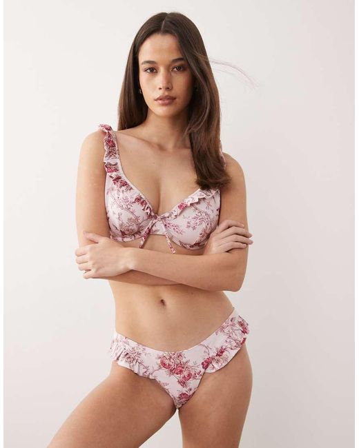 Flora di ASOS in Pink