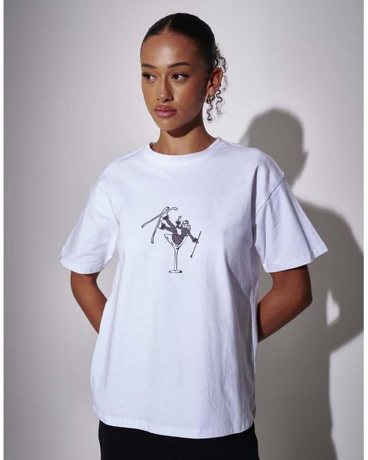 South Beach White Ski Cocktail Class Oversized Tshirt