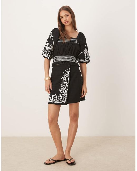 Y.A.S Black Contrast Cornelli Embroidered Puff Sleeve Crop Top Co-ord