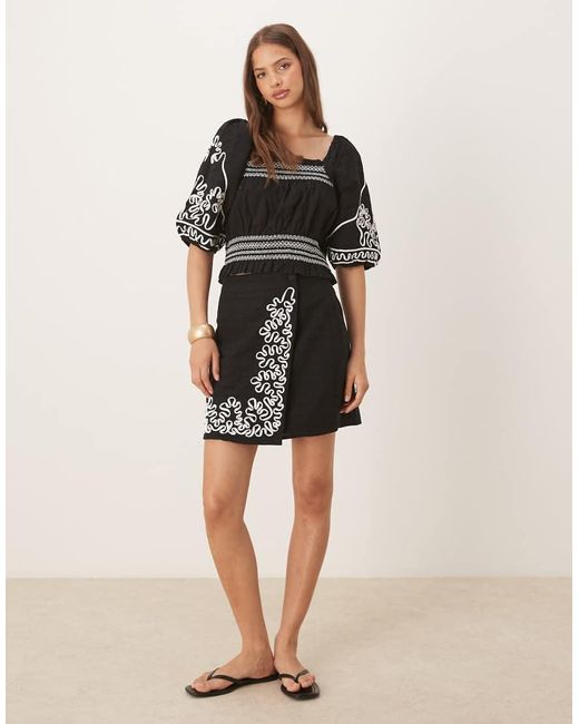 Y.A.S Black Contrast Cornelli Embroidered Puff Sleeve Crop Top Co-ord