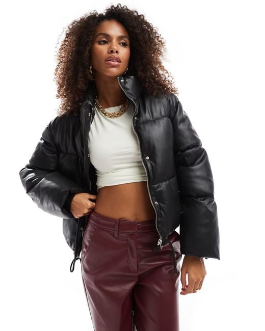 Doudoune en similicuir Bershka en coloris Rouge Lyst