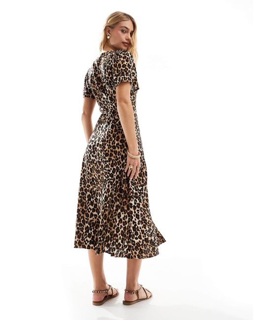Vero Moda White – maxikleid mit knopfleiste und leopardenmuster