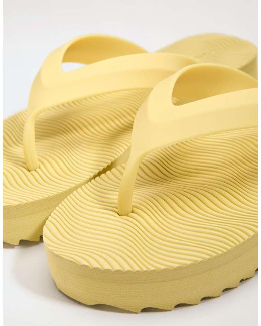 Oysho Metallic Textured Platform Beach Sandal
