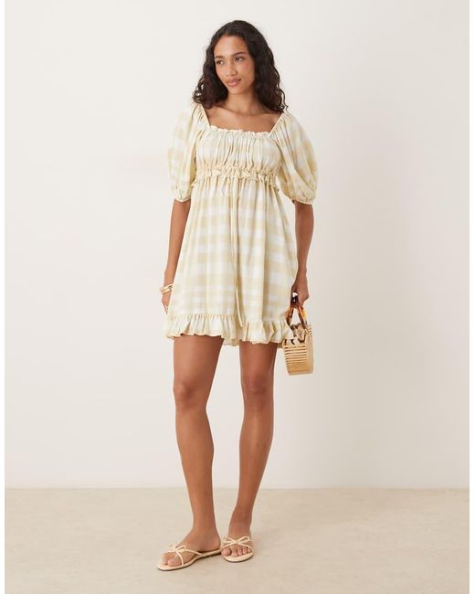 ASOS Aangerimpelde Mini Jurk Met Pofmouwen, Vierkante Hals En Ruiten in het Natural