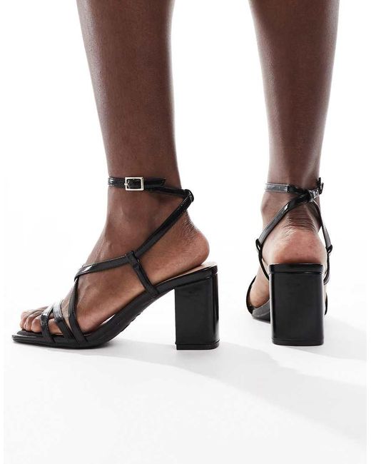 New Look Sandalen Met Meerdere Bandjes En Hak in het Brown