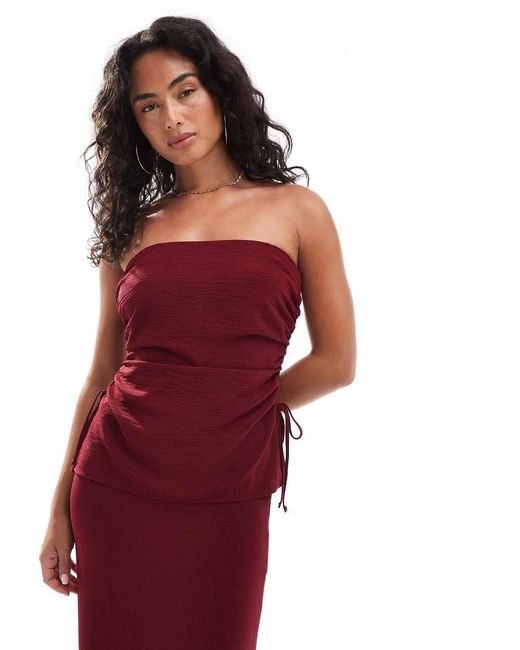 Top Con Escote Palabra De Honor Y Detalle De Lateral Fruncido De (Parte De Un Conjunto)-Rojo ASOS de color Red